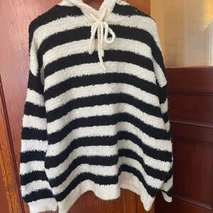 Zara hooded cozy striped Black and White Women's Sweater